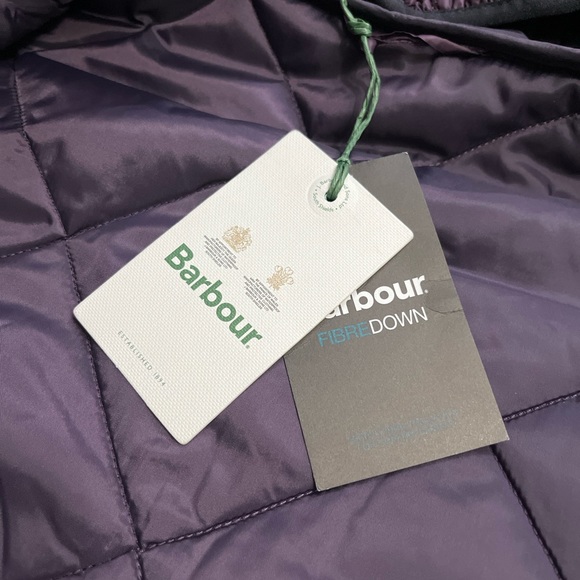 NWT - Barbour Unisex Hooded Liddesdale Quilted Jacket - Men M/Women L - Picture 10 of 12